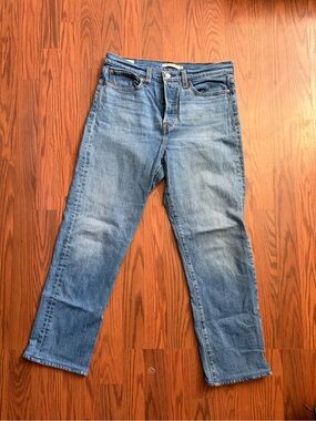 Levi’s Premium Wedgie Straight Jeans W29 L28 Medium Wash Button Fly